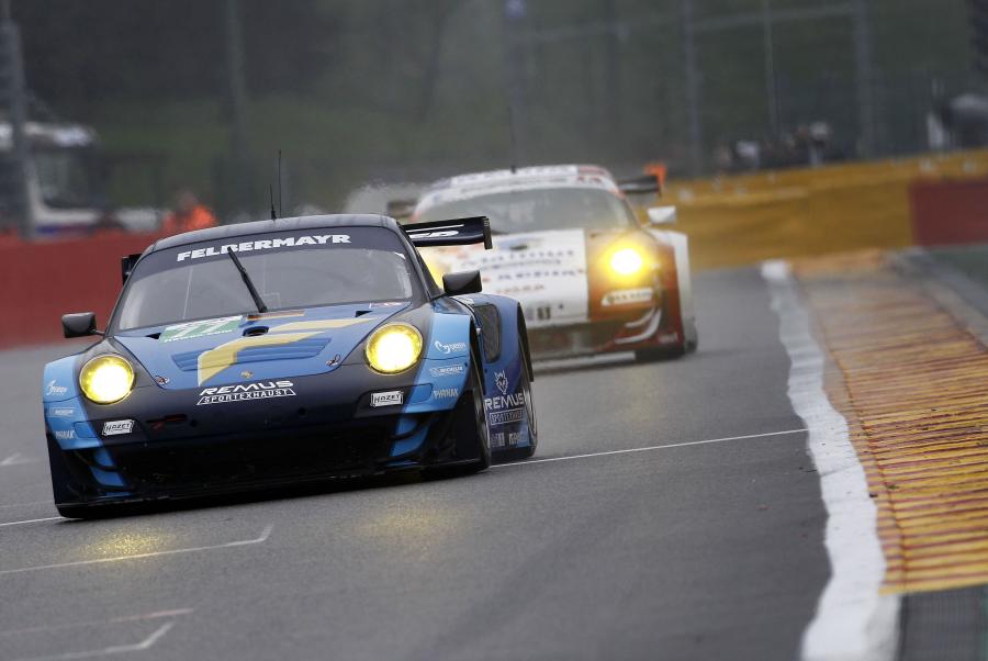  Porsche 911 GT3 RSR 2012 года  (фото 373 из 429)